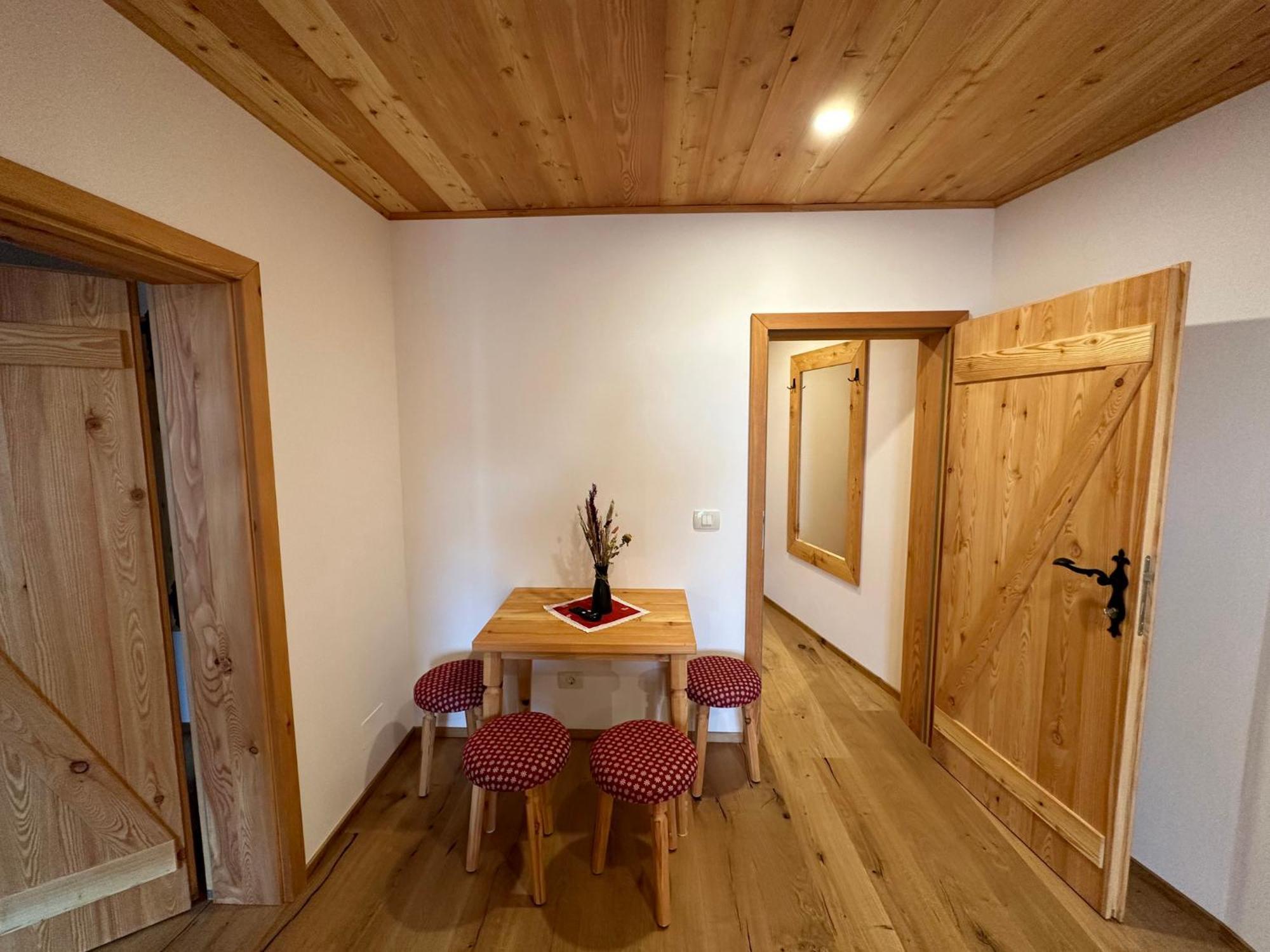 Hotel Surc Kranjska Gora Extérieur photo