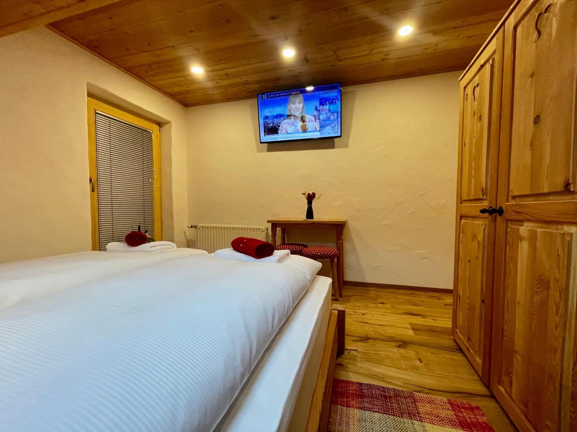Hotel Surc Kranjska Gora Chambre photo
