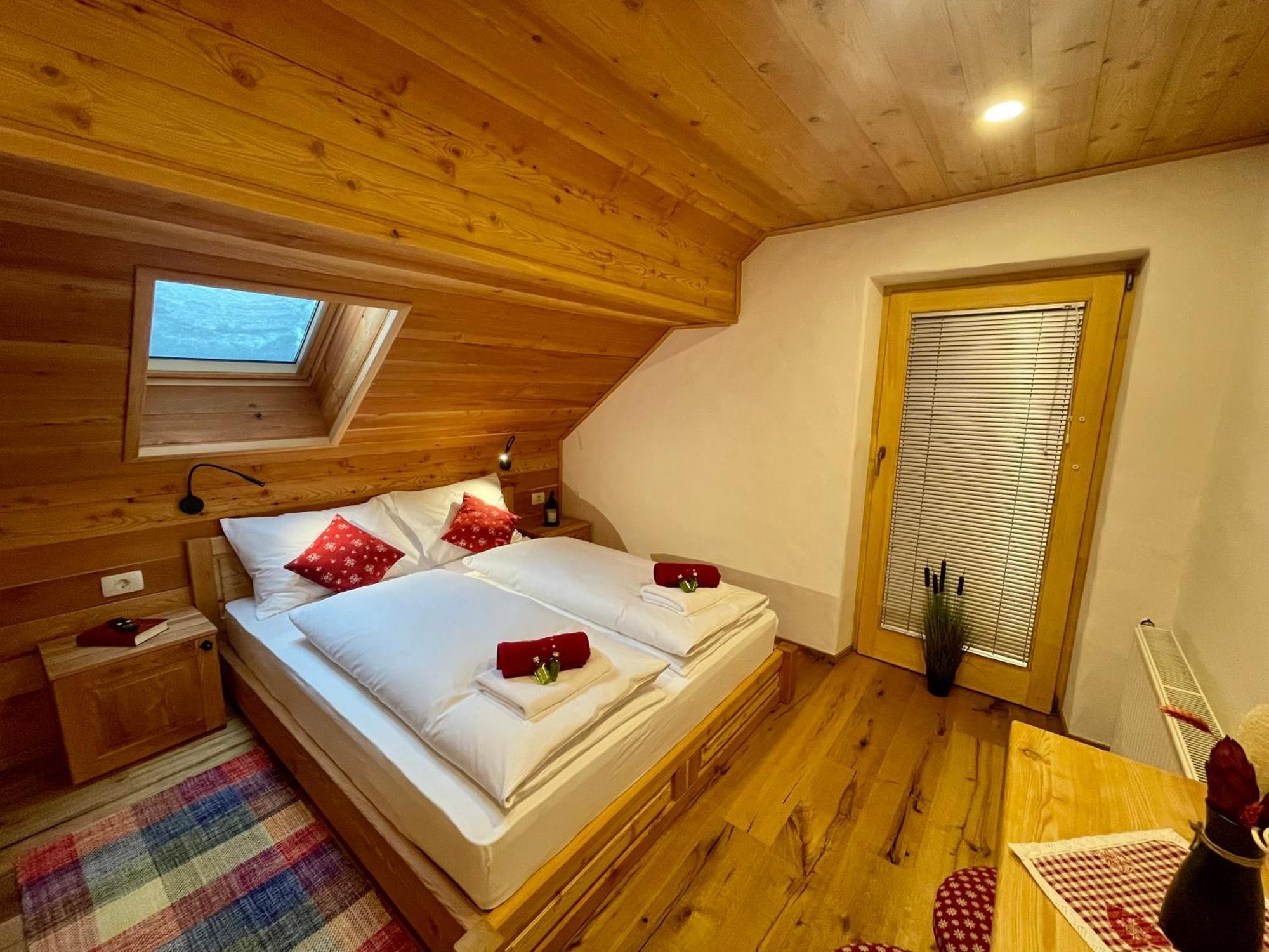 Hotel Surc Kranjska Gora Extérieur photo